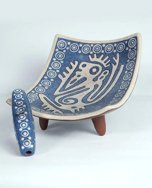 Artesanias Mex Metate De Ceramica Azul Con Terminado Brunido